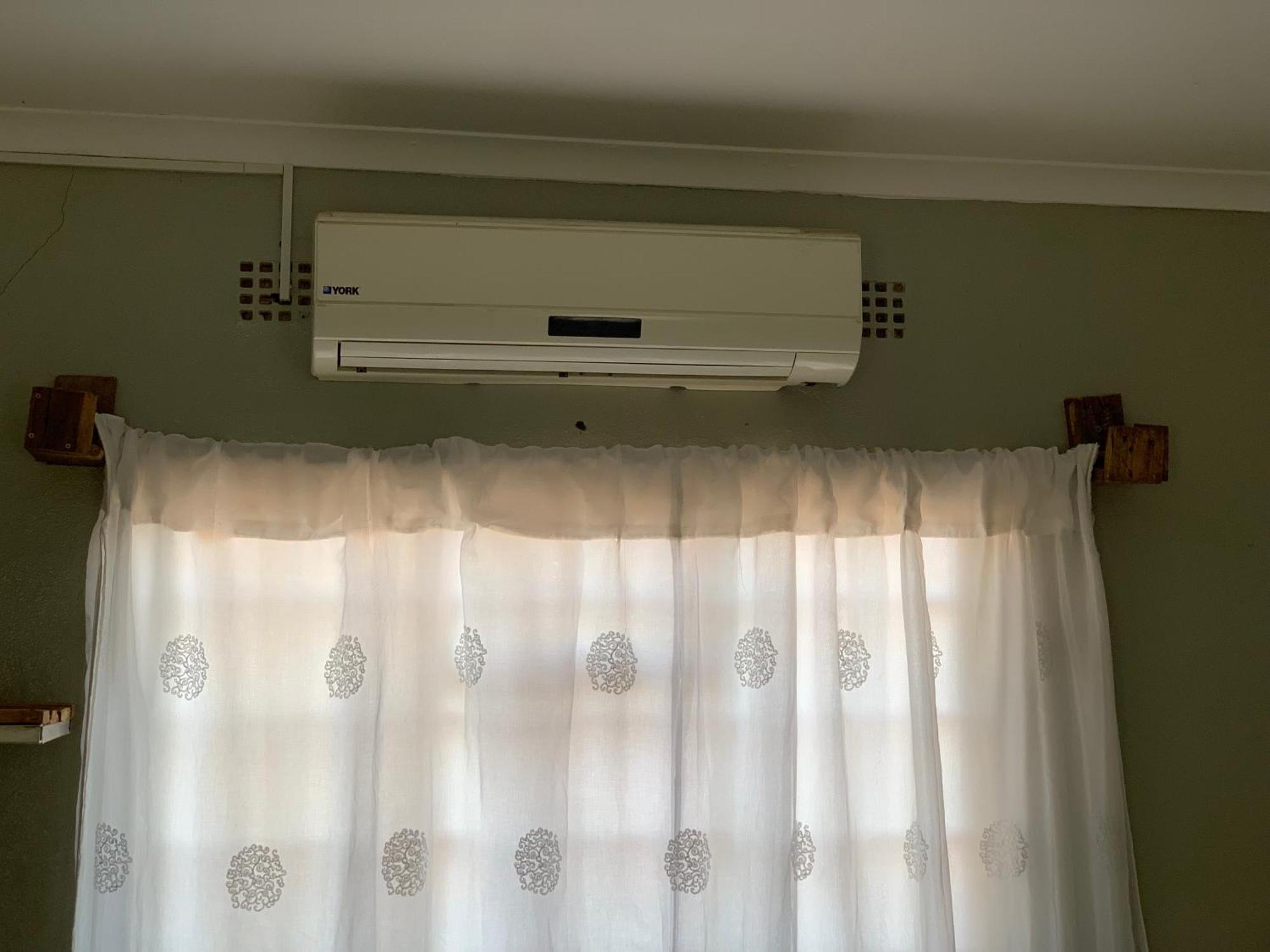 Jungle Breeze Home Stay Kasane Ngoại thất bức ảnh