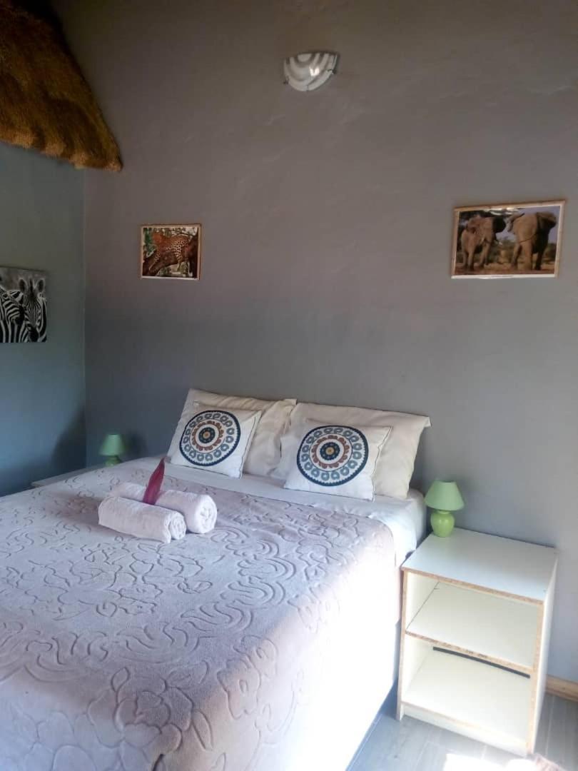 Jungle Breeze Home Stay Kasane Ngoại thất bức ảnh