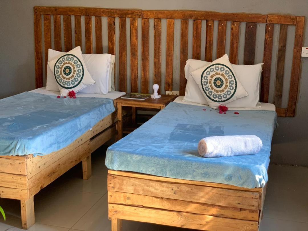 Jungle Breeze Home Stay Kasane Ngoại thất bức ảnh