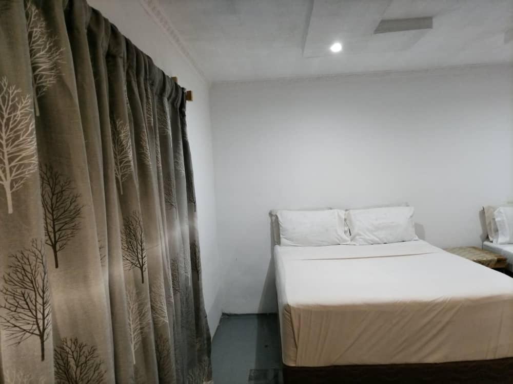 Jungle Breeze Home Stay Kasane Ngoại thất bức ảnh